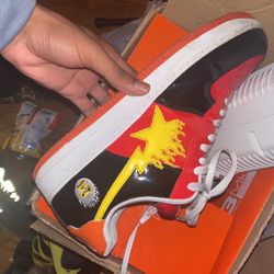 Custom Bapestas
