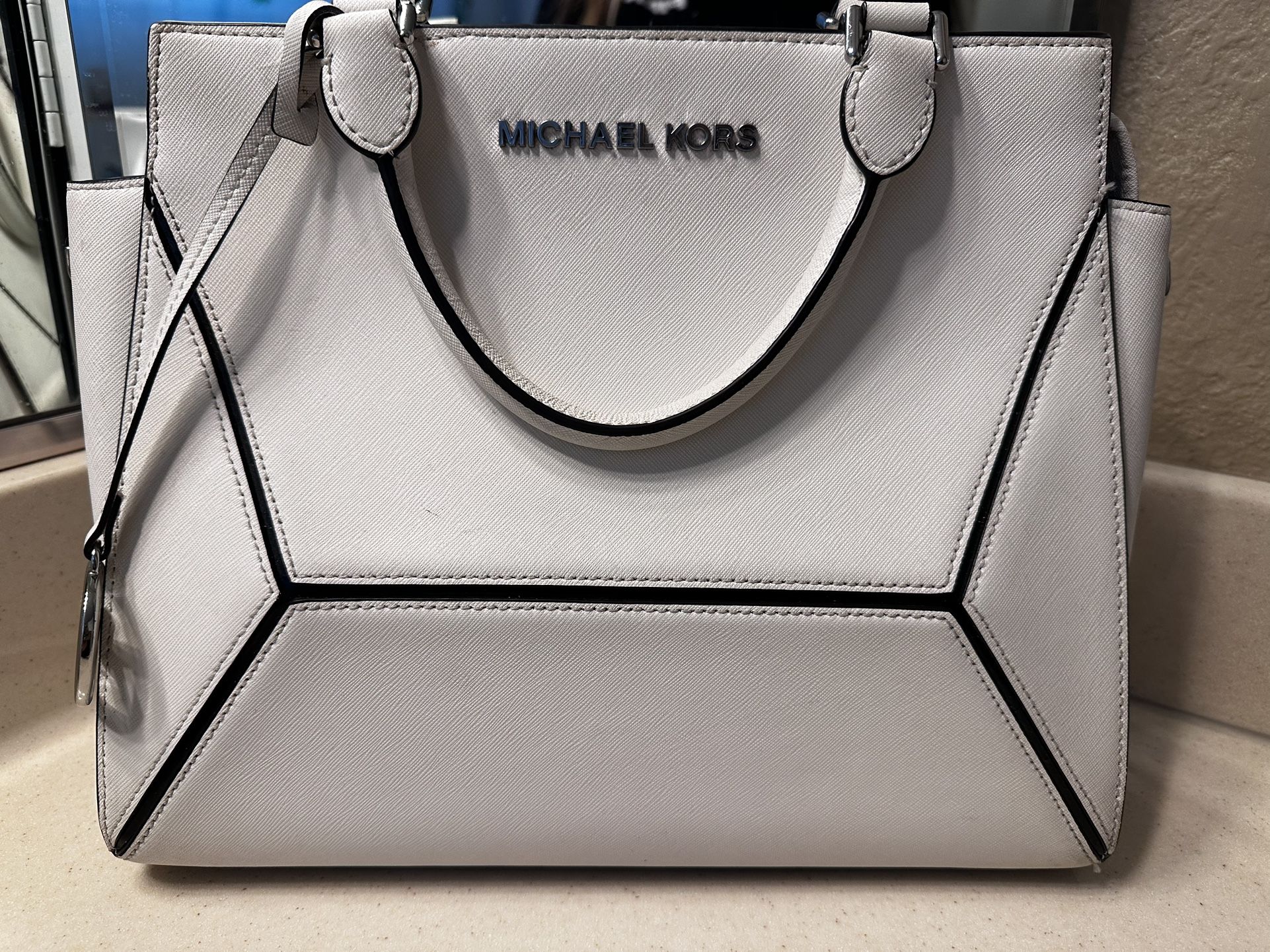 Michael Kors Satchel EUC Once 