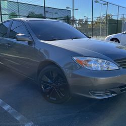 2004 Toyota Camry