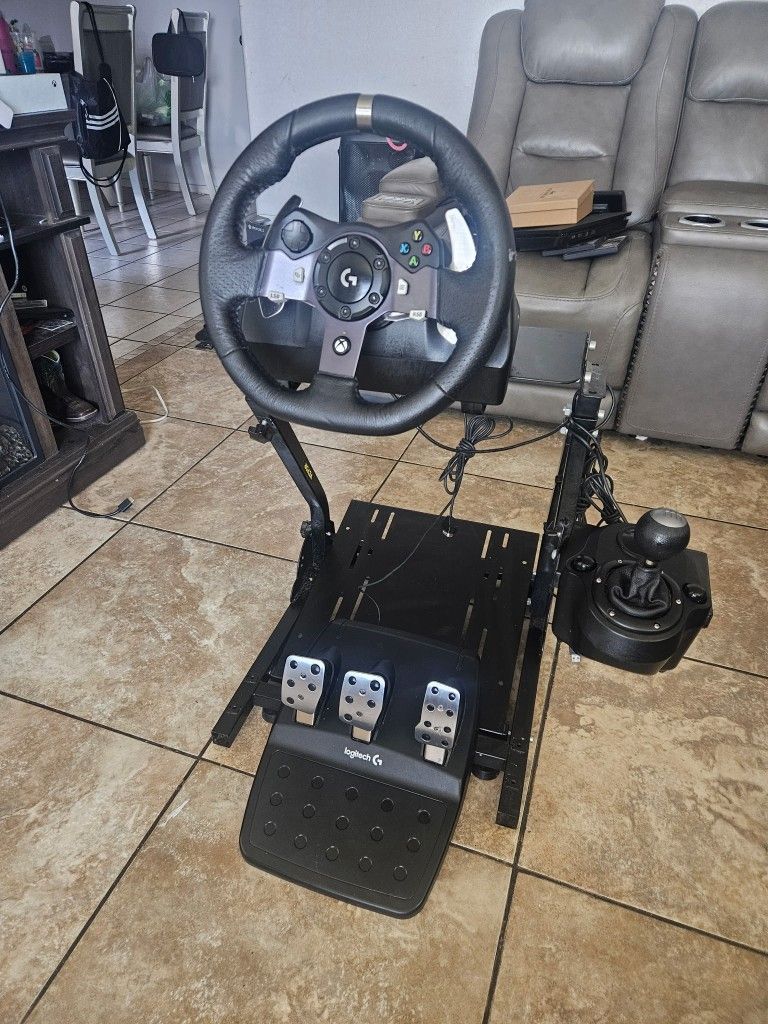 simulator for xbox it does have the adapter for ps4-ps5