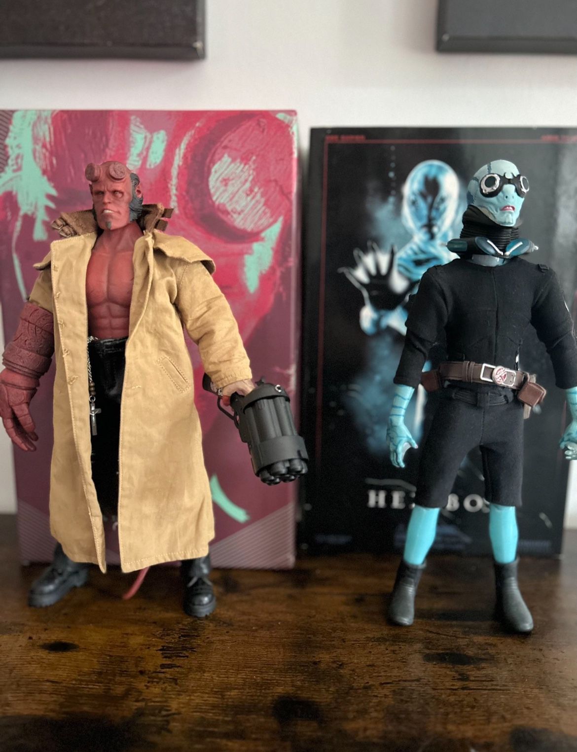 1/6 Scale Collectible Figures Hellboy And Abe