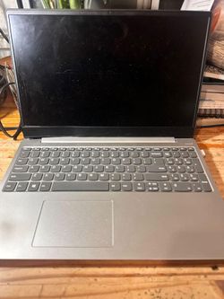 Lenovo 81F5 Laptop