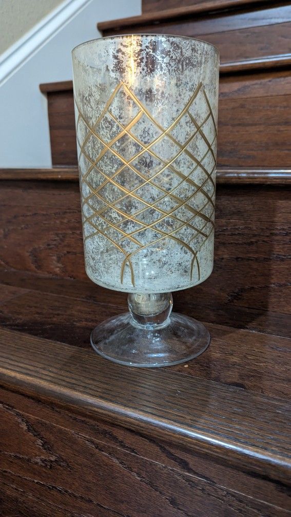 Hurricane Pedestal Vase, Glass, Vintage-Style, Flowers/Candles