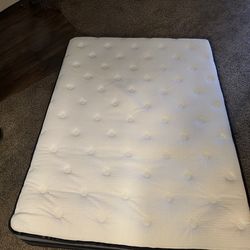 Queen Gel Memory Foam Hybrid Mattress – Medium Firm