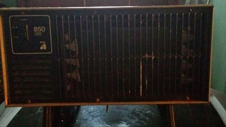 Small electric heater