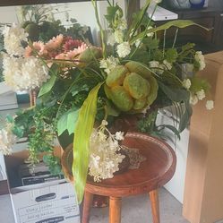Greenery With Stand
