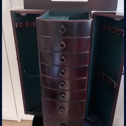 Jewelry Box / Armoire Brown Wood. 