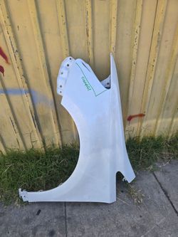 2010-2012 LEXUS HS 250H FRONT BUMPER