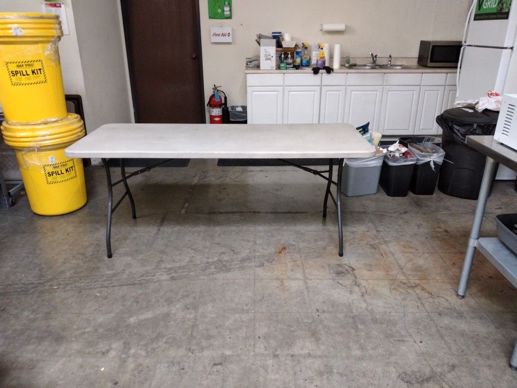 Folding table 30 x 70