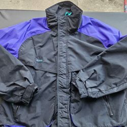 Columbia Vintage Full Zip Windbreaker Jacket
