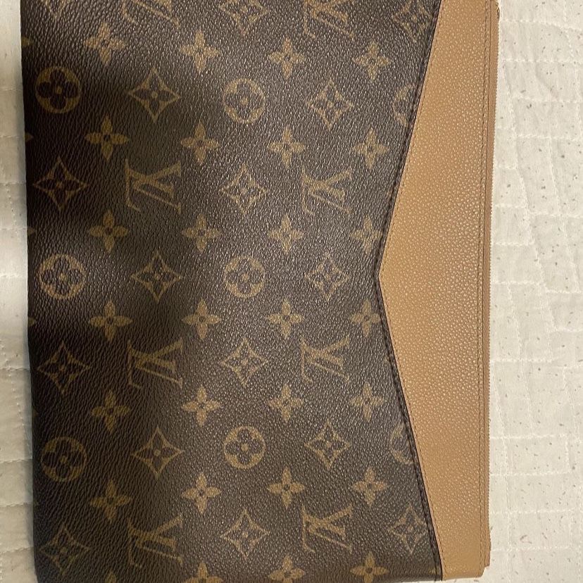 Louis Vuitton daily pouch - clothing & accessories - by owner