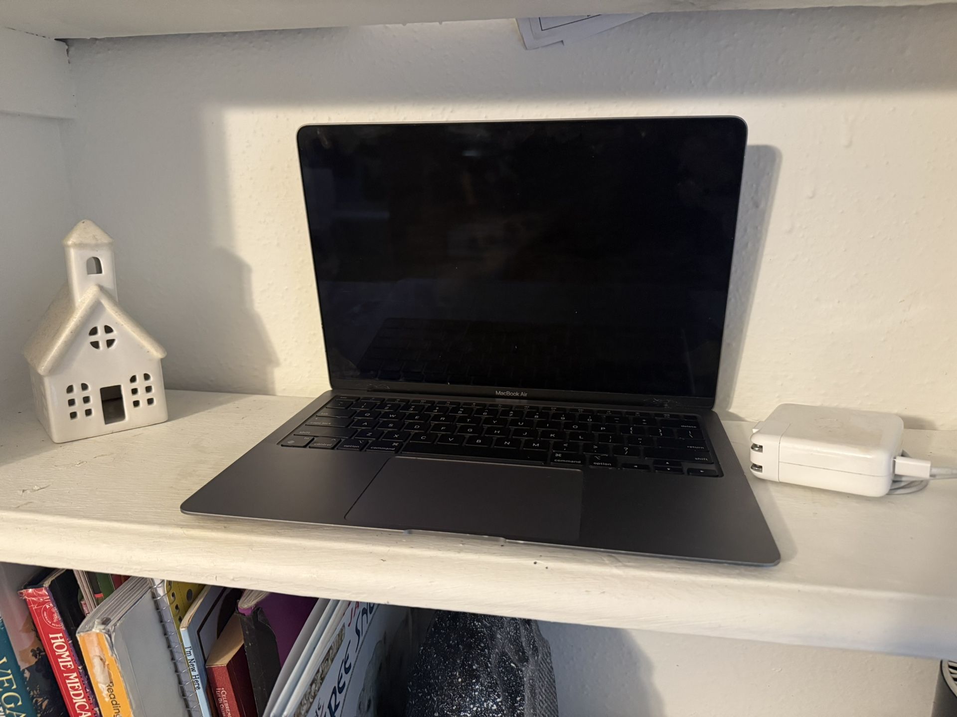 🌈 Apple MacBook Air 2020 M1 *No Power*