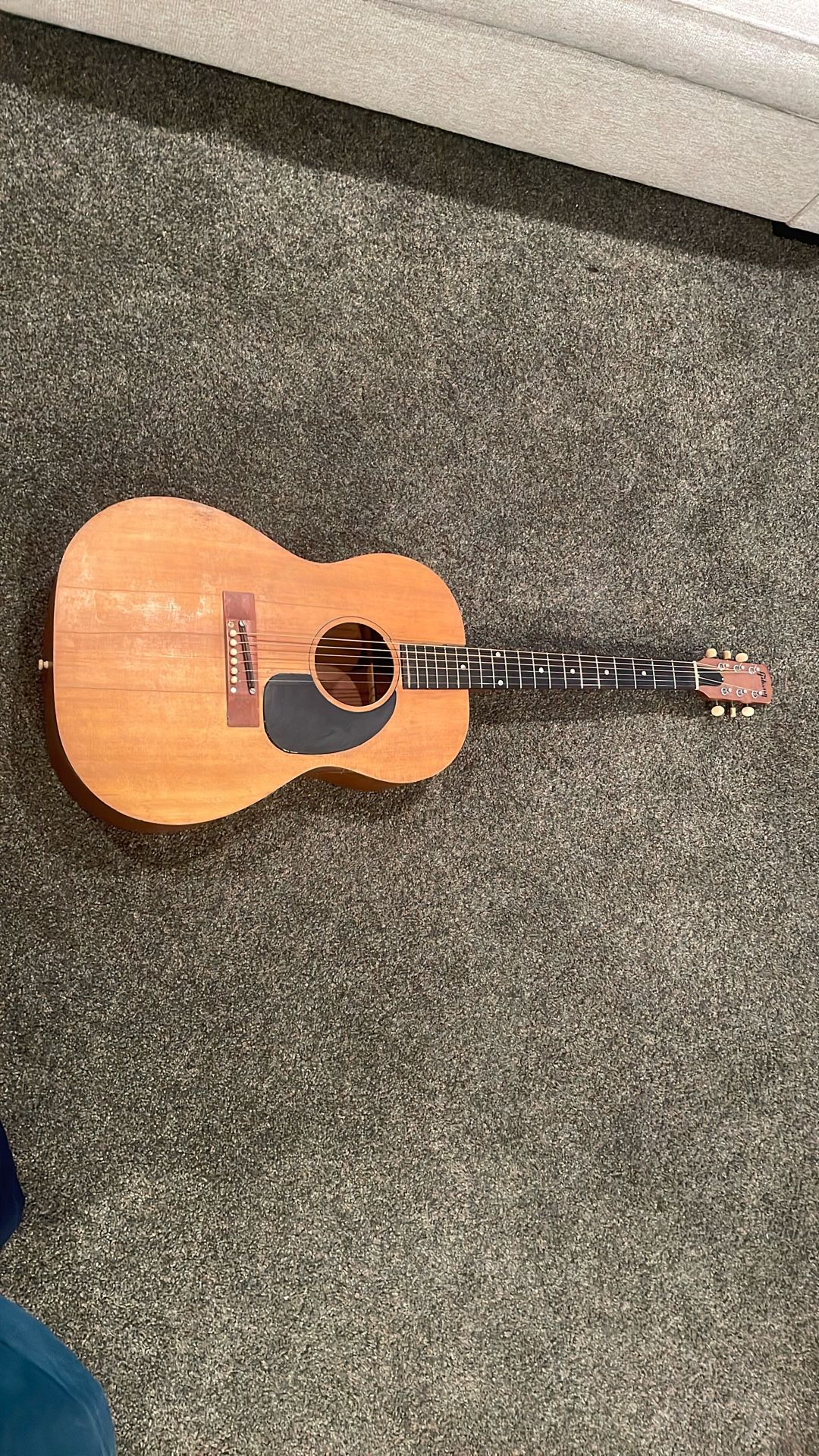Gibson Acoustic Guitar