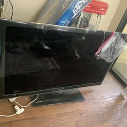 Samsung TV with remote 46" LED 6300 Series