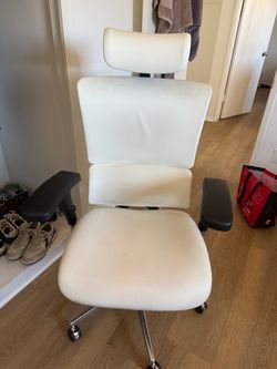 X-chair executive