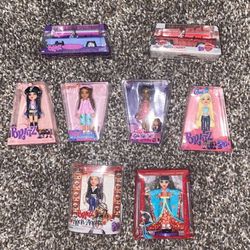 New Bratz Miniature Dolls Lot 
