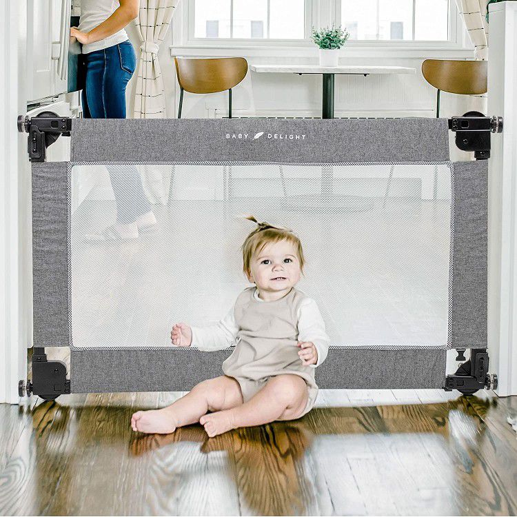 *Brand New* Baby Delight Go with Me Portable Mesh Baby Gate | Span 36-60" Expandable Folding Gate 

