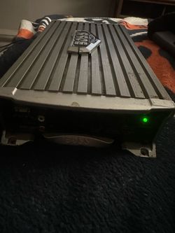 Car amp
