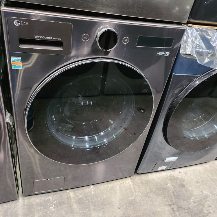 LG Front Load Set Washer And Dryer Silver New 