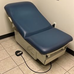 Midmark Ritter 222 Exam Table