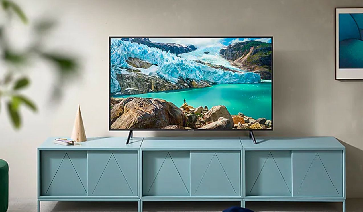 USED And With An Issue 65” Samsung RU7100 4k UHD TV $60