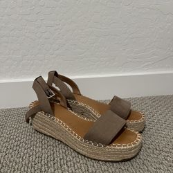 Kelly & Katie Wedge Sandal 