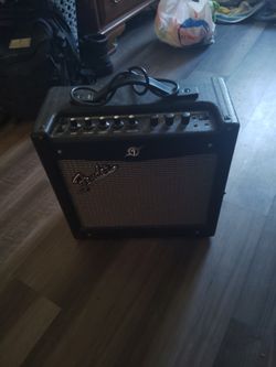 Fender Amp Mustang 2