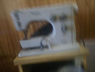 Viking Husqvarna White Sewing Machine