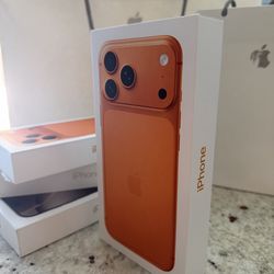 iPhone 17 promax 1 tb cosmic orange