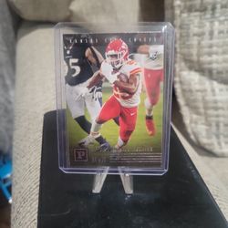 Clyde Edwards Helaire Rookie Chronicles Football Card