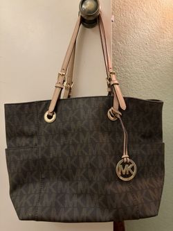 Michael Kors Purse In Brown