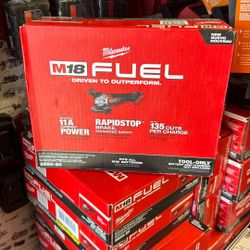 Milwaukee M18 4-1/2 Inch Fuel Grinder 