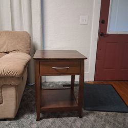 Side Tables 