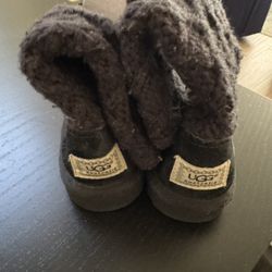 UGG Boots Kids Size 11