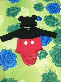 Mickey Mouse 🐁 onesie for baby