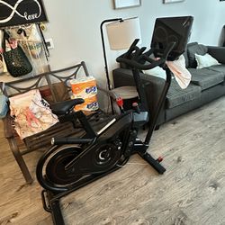 BowFlex VeroCore Bike 22”