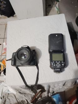 Cannon 35mm Camera With Flash