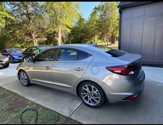 2020 Hyundai Elantra