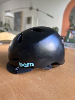 Bern Bike Helmet (Size M)