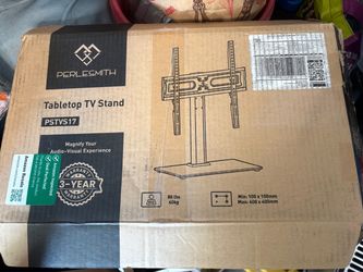 Almost *Free* TV Stand