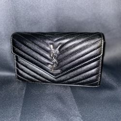 Saint Laurent purse
