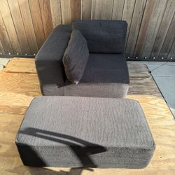 Corner Sofa And Ottoman 