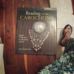 Beading With Cabochons 