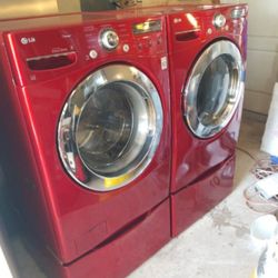 Super Nice LG Washer And Dryer Set
