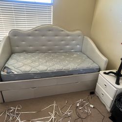 Furniture For Sale Must Go 