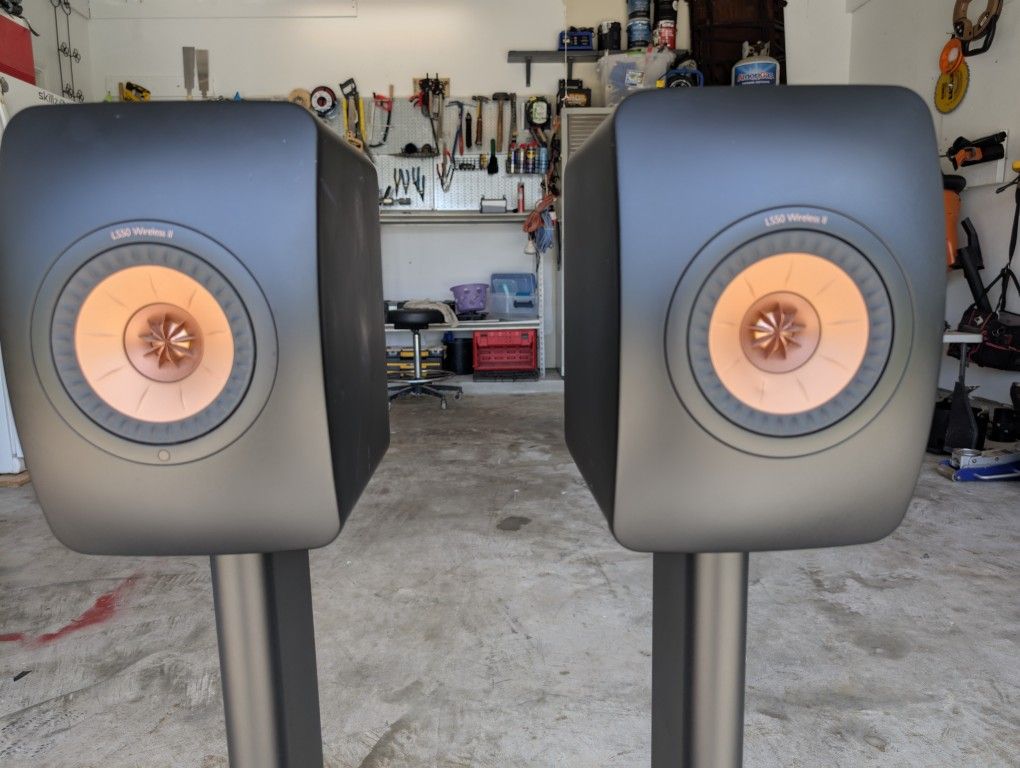 KEF Ls50II Wireless Carbon Black With Kef S2 Stands