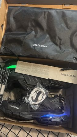 Balenciaga Tracks