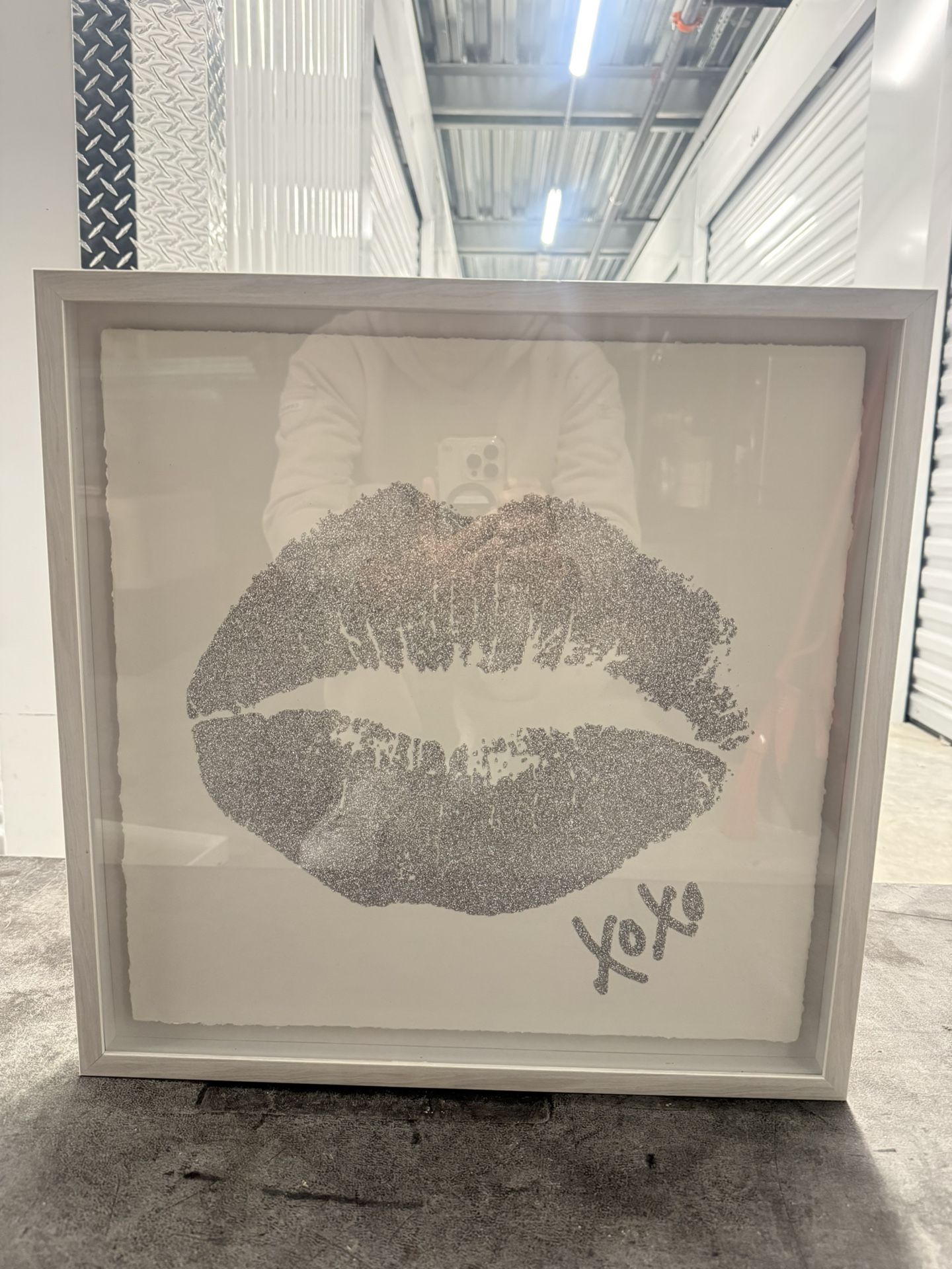 18”x18” XoXo framed print