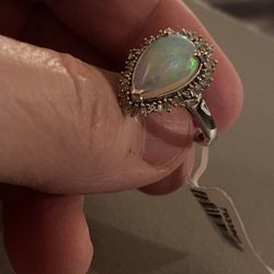 Premium Ethiopian Welo Opal & Diamond ring - Sz 8 - new! 