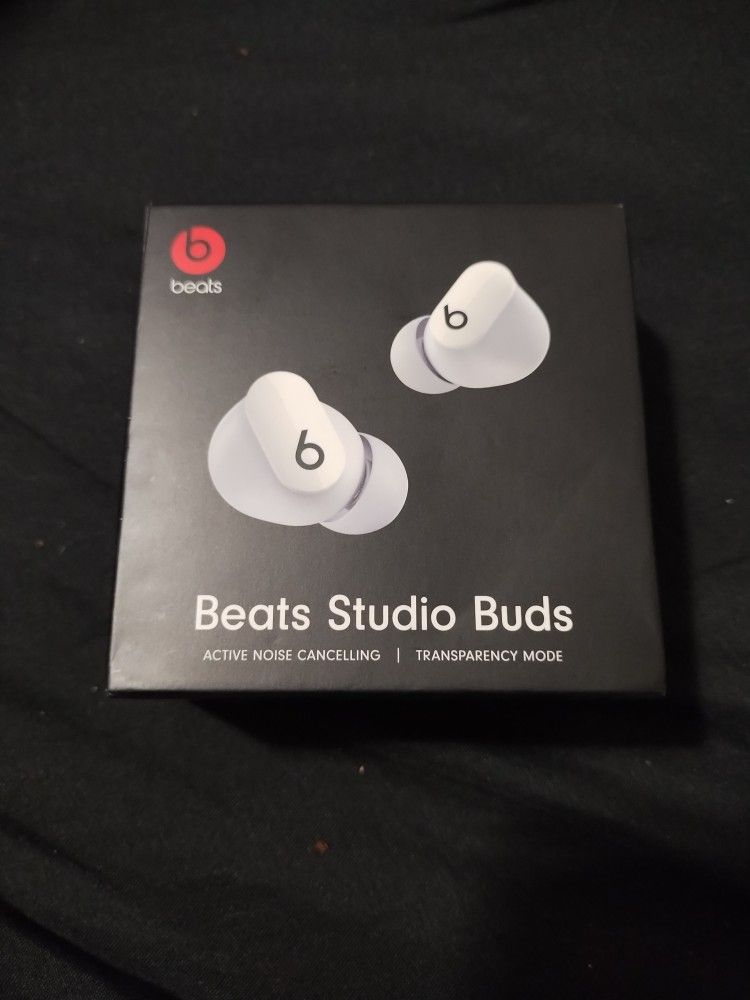 Beats Studio Buds